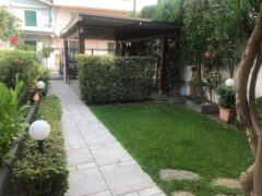 ID. 2375 BARCELLONA VILLA INDIPENDENTE ZONA MARE SPINESANTE VENDESI